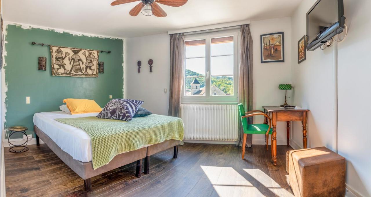 Hotel-Restaurant Le Sorgia Bellegarde-sur-Valserine Dış mekan fotoğraf