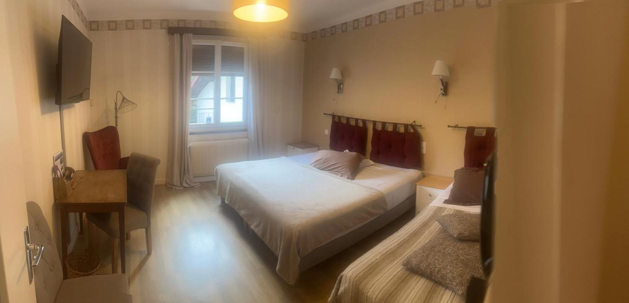 Hotel-Restaurant Le Sorgia Bellegarde-sur-Valserine Dış mekan fotoğraf