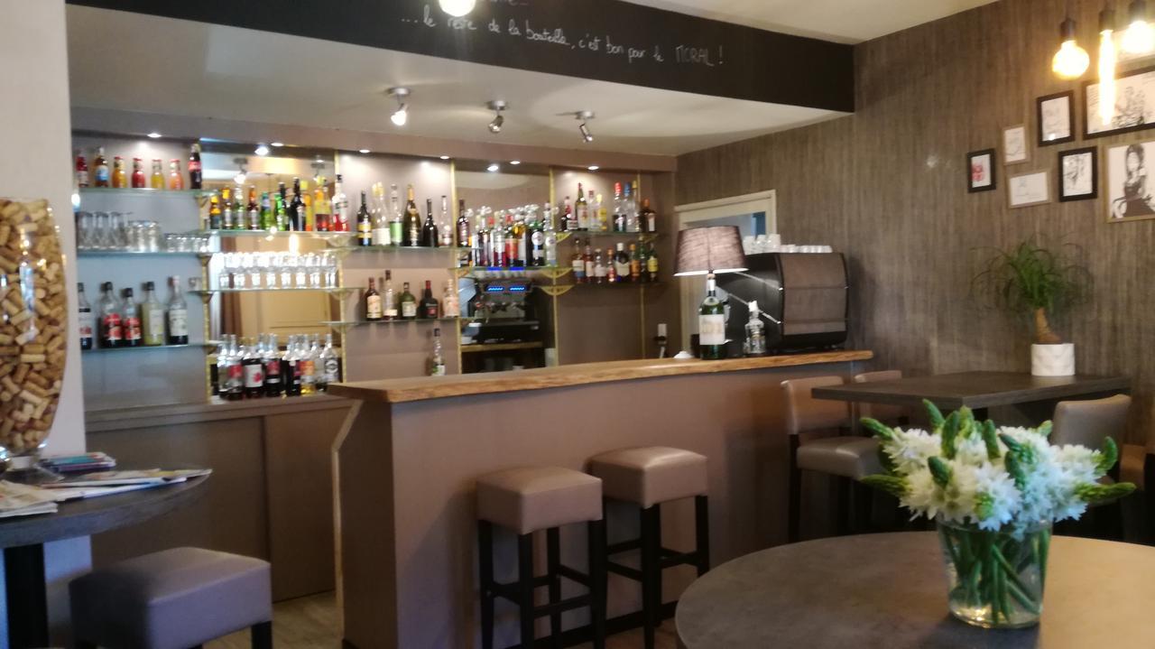 Hotel-Restaurant Le Sorgia Bellegarde-sur-Valserine Dış mekan fotoğraf