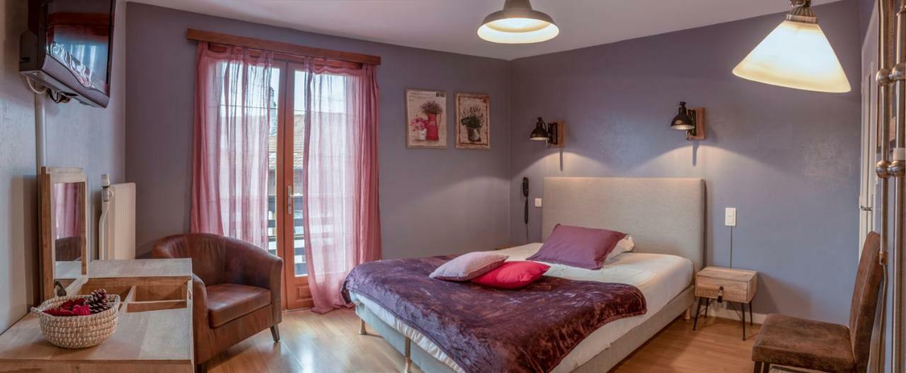 Hotel-Restaurant Le Sorgia Bellegarde-sur-Valserine Dış mekan fotoğraf